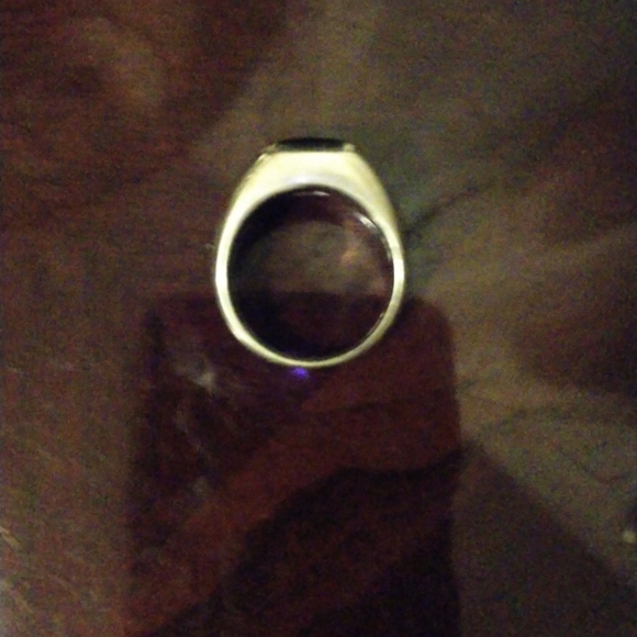 Men's 10kt white gold, black onyx, diamond ring - Picture 3 of 4